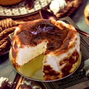 Petite Basque Burnt Cheesecake ( 5inch round )